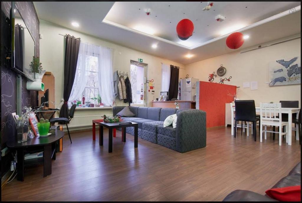 Pogo Hostel Vilna Exterior foto A typical apartment in the complex