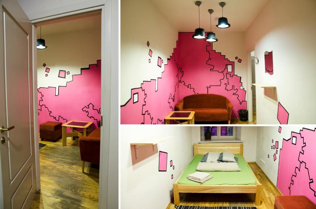 Pogo Hostel Vilna Exterior foto The interior of a room at the hotel